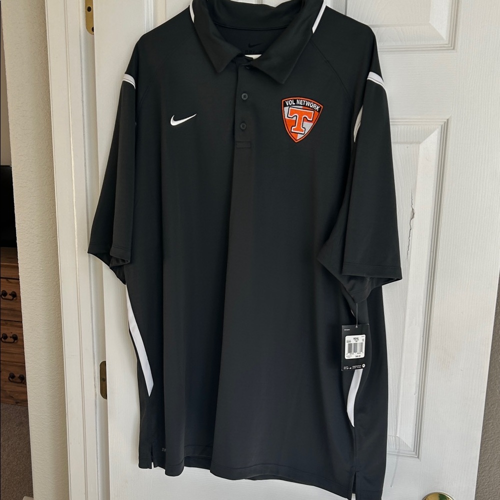 NWT Tennessee Volunteers Collectors Nike Shirt Rare Hard To Find 2XL FootballFan